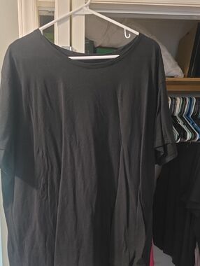 Hanes Black Short Sleeve Crew Neck Tee